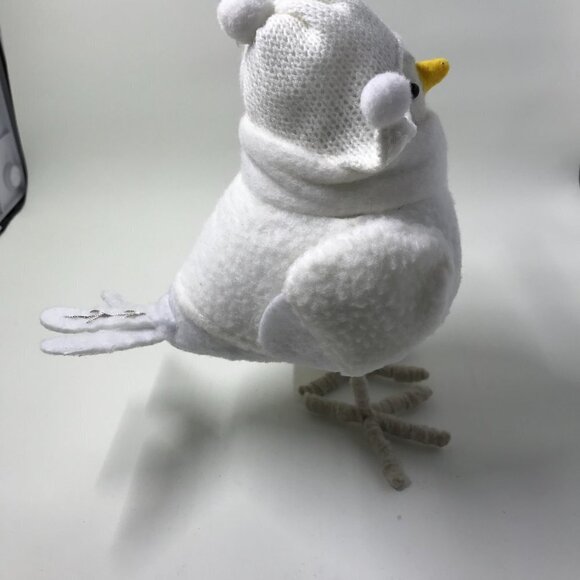 NWT Wondershop Featherly Friends Fabric Bird 2023 Brook with white coat and hat - Picture 4 of 8